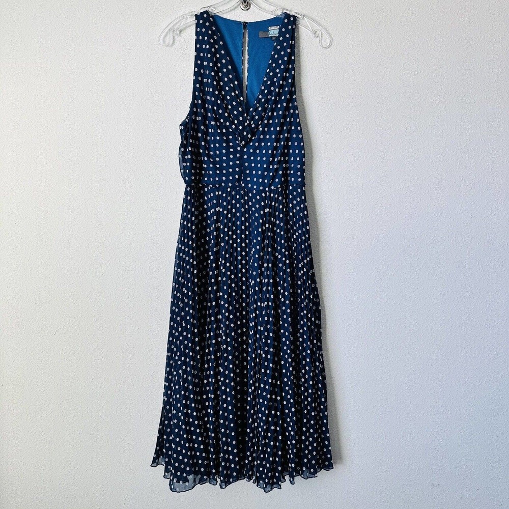 Eva Franko Blue W/ White Embroidered Flower Pleated Midi Dress - Picture 1 of 5